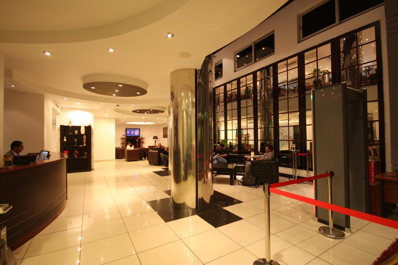 Plasma Hotel Тріполі Екстер'єр фото